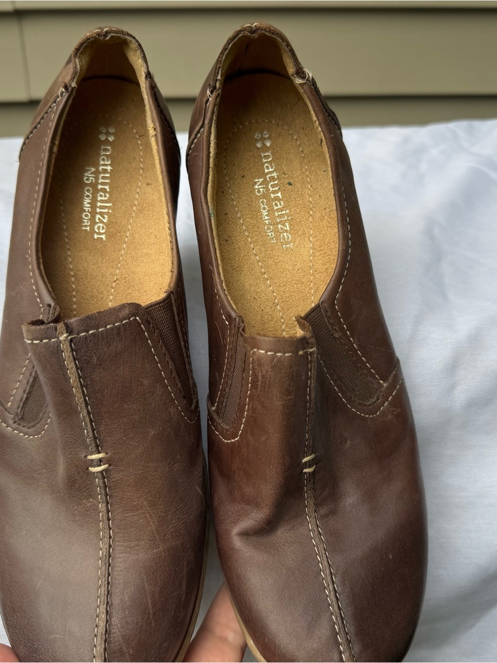 Naturalizer Brown Leather Slip-On Loafers